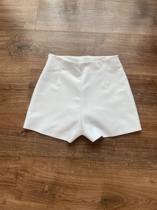 Білі шорти Zara S жіночі