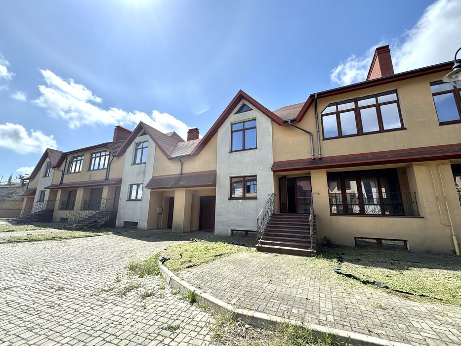 Продажа Таунхауса в центре города