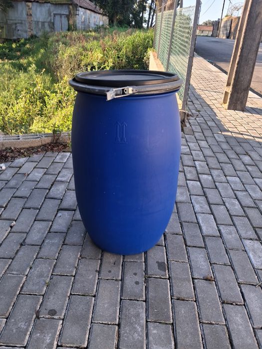 Bidões ou barricas de 120 litros