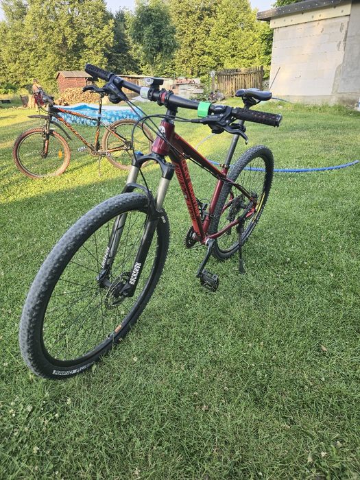 Rower MTB Rocky Mountain 940 Koła 29 Shimano Deore Recon Rock Shox