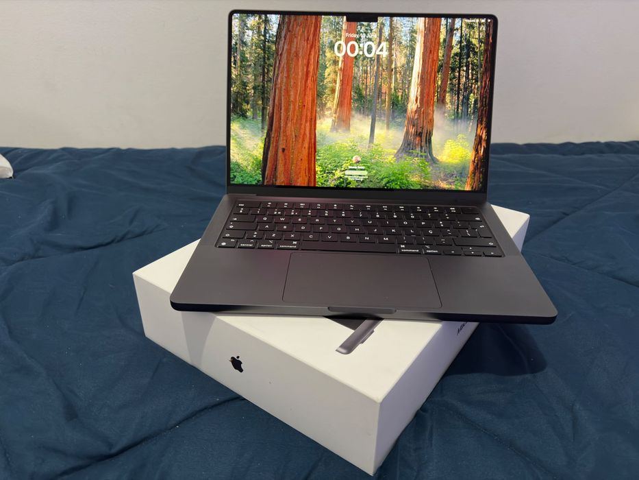 Apple MacBook Pro M4 Pro, 24 GB, 512 GB SSD, Black, Brand New64550774523907120