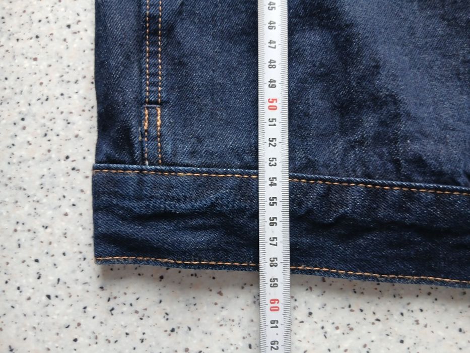Levi's Embarcadero (L)