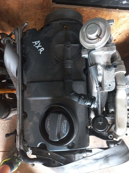 Silnik słupek goły 1.9 tdi AXR  golf 4 leon 1 skoda seat