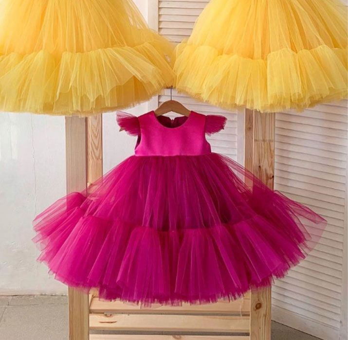 Малинова, пишна сукня  4-5 років та 1 рік (80 см)