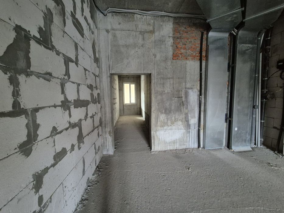 Аренда на Таирова 63м