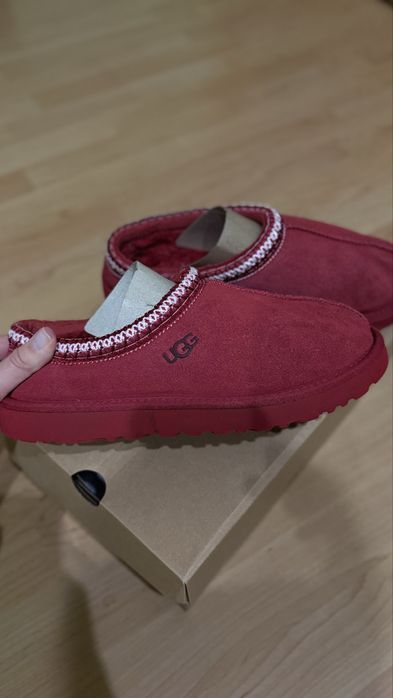 Продам зимові UGG Tasman