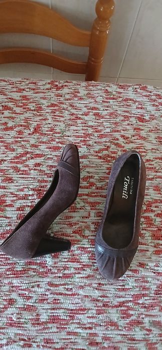 Sapatos de camurça roxo escuro n° 35