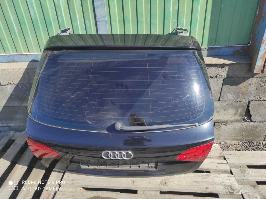 Audi a4 b8 kombi LZ9Y klapa bagażnika kompletna w kolor