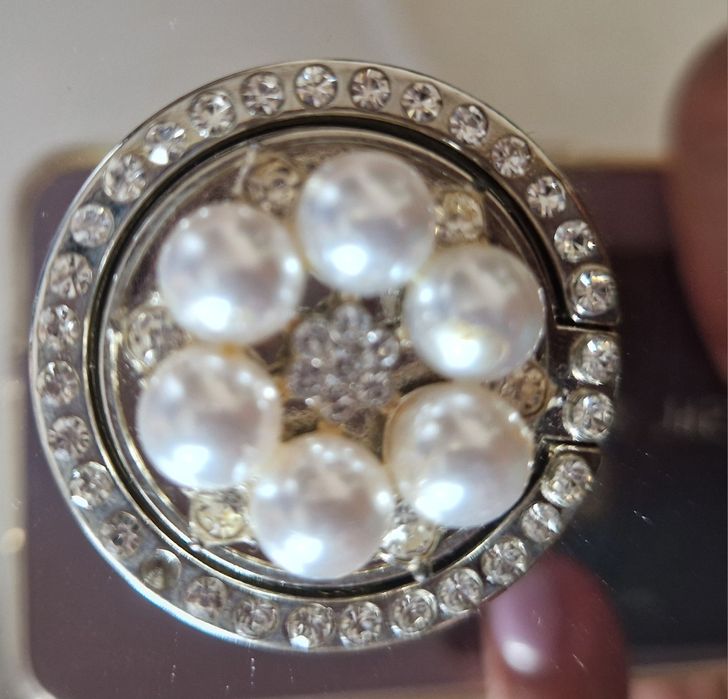 Чехол на IPhone 12 Pro зеркальный с жемчугом бусинами камушкамиподста