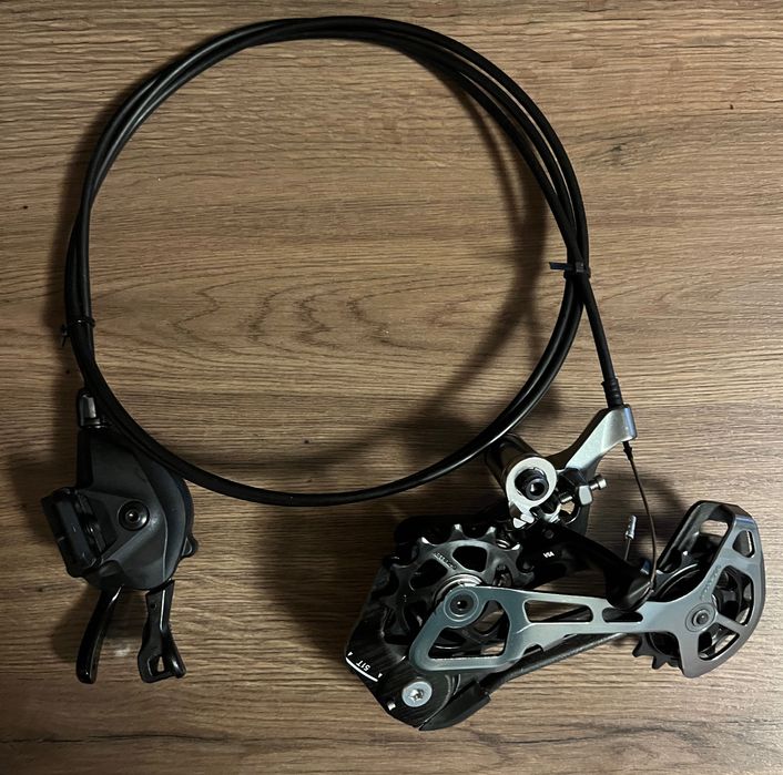 Kpl.Przerzutka tylna Shimano XTR RD-M9100+Manetka XTR SL-M9100