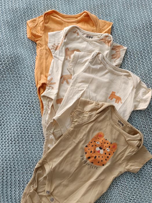 Komplet 4-pak body krótki rękaw Sinsay Fox&Bunny rozm 56