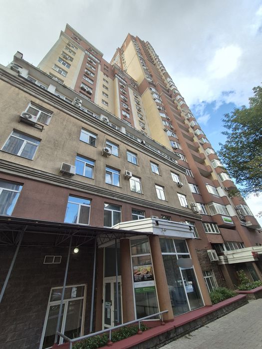 Продаж 2-к квартири в ЖК Елегант, Жилянська 118. Ремонт, Ботсад Фоміна