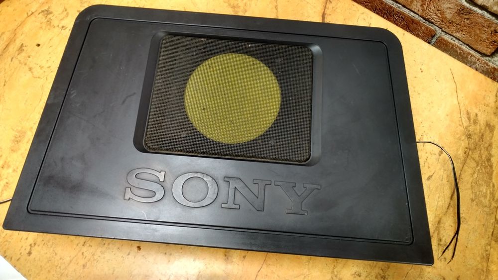 Колонка Sony, сабвуфер Samsung