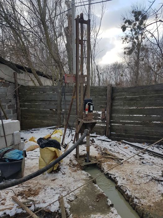 Бурение скважин на воду, Монтаж - Буріння свердловин Козин Під ключ!