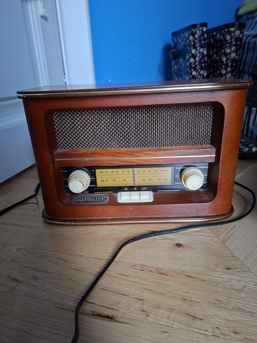 Radio Hyundai Retro