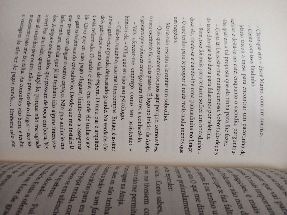 Através dos meus Pequenos Olhos