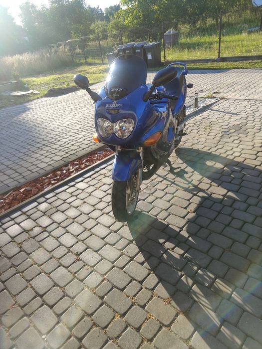 Suzuki GSX 600 F