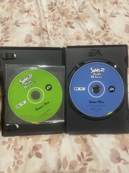 Sims 2 Double Deluxe