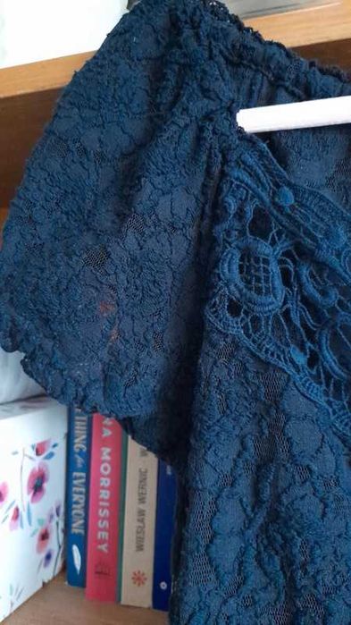 Koronkowy top rozmiar S Abercrombie & Fitch