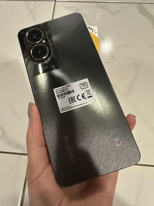 Телефон realme c67