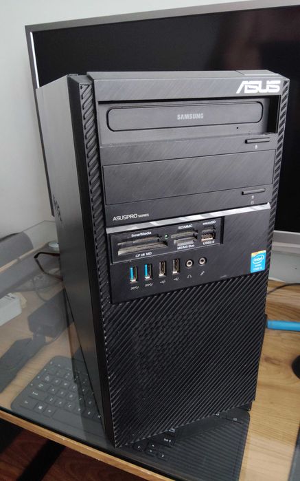 komputer Asus i5 16GB RX570