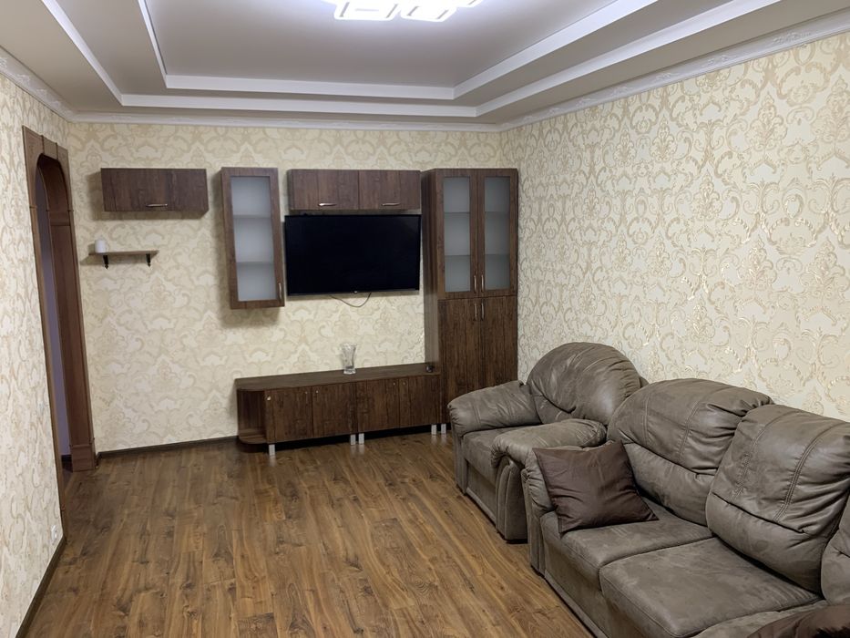 1-2-3-4х кімнатна квартира подобово