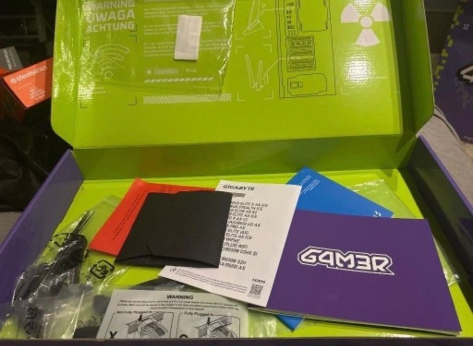 G4M3R HERO R7-7800X3D/64GB/2TB/RTX5070Ti/W11x