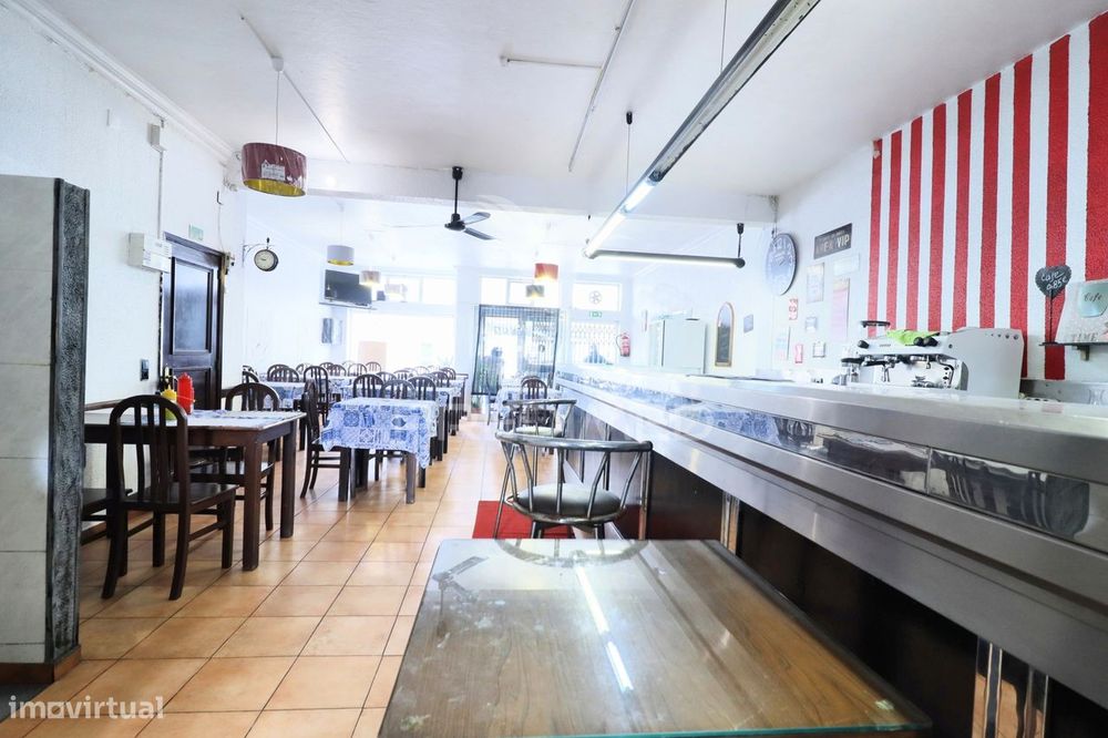 Churrasqueira / Restaurante    Valadares    Vila Nova de Gaia