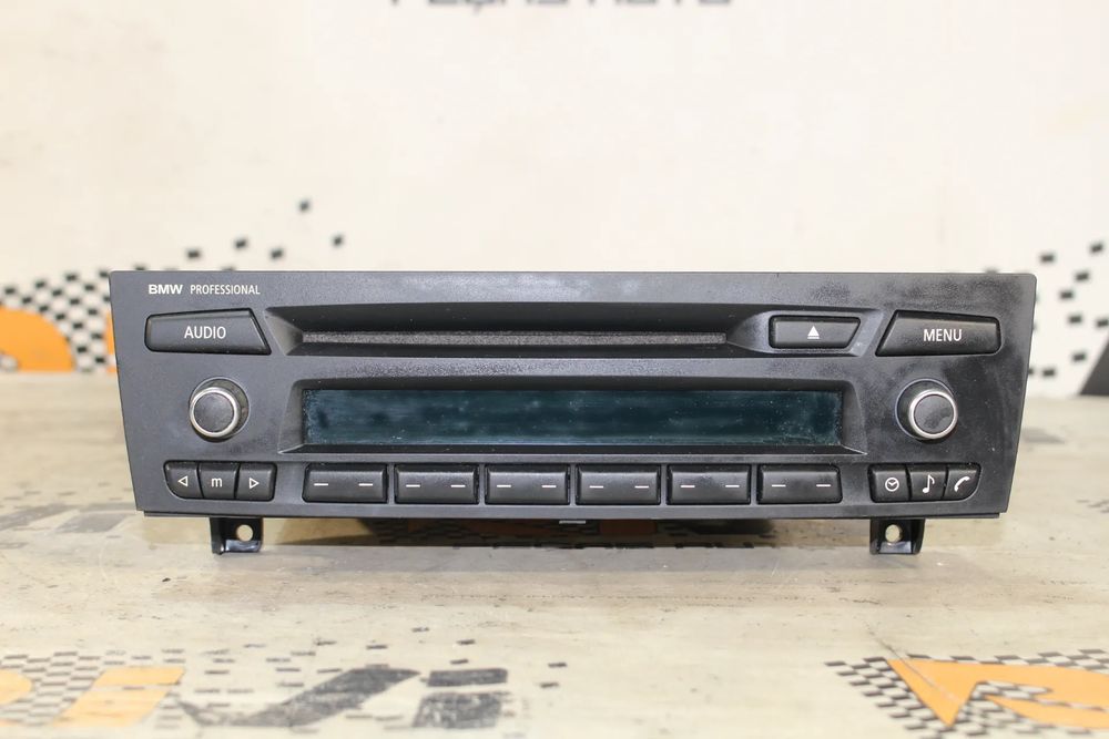 Rádio / auto-rádio BMW X1 (E84)