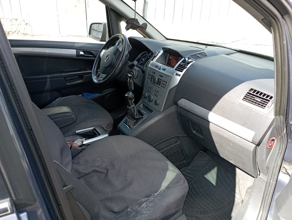 Opel  Zafira 1.7
