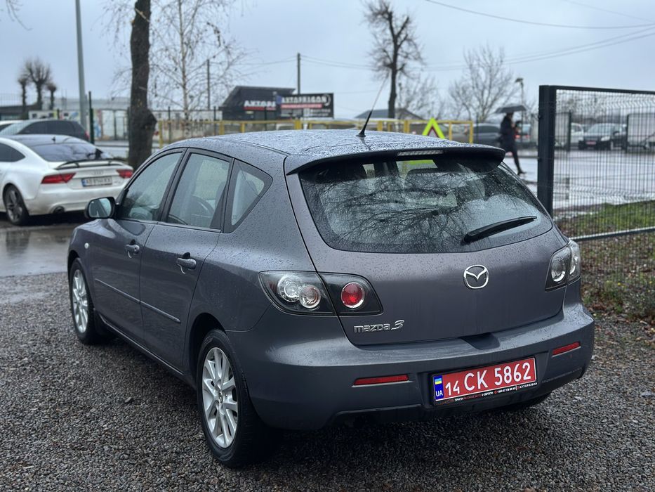 Продам Mazda 3 2008