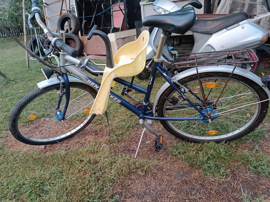 Велосипед з Європи з дитячим кріслом