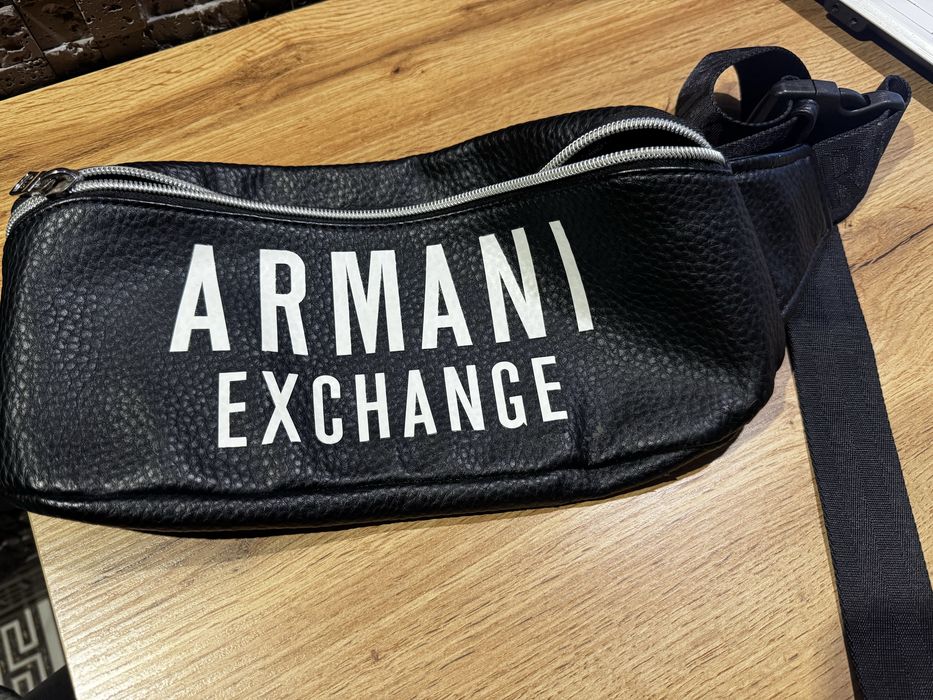 Сумка-поясна (бананка) armani exchange