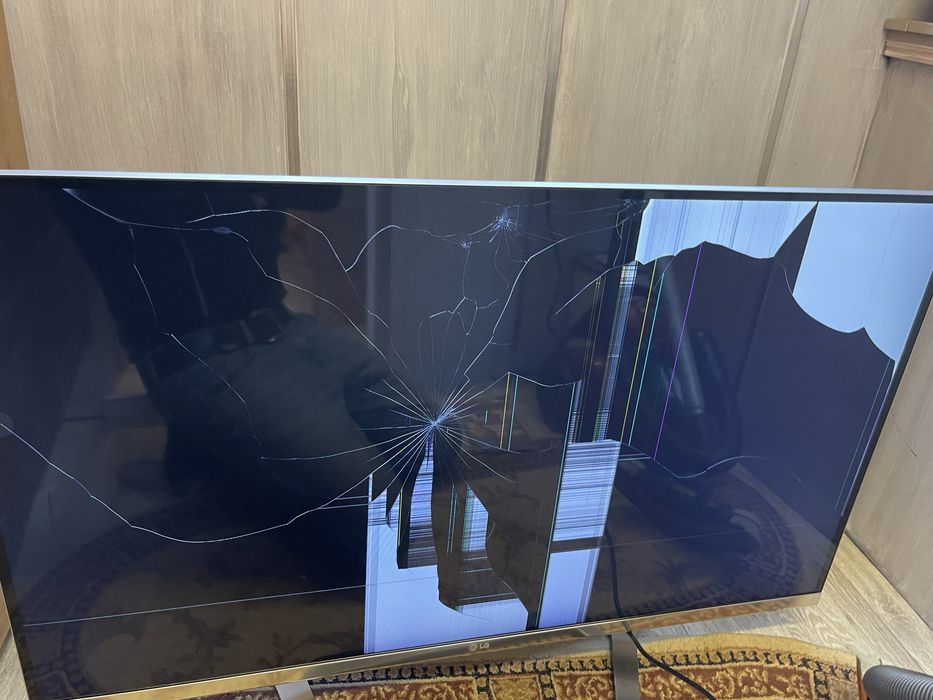 Телевизор LG 47 диагональ