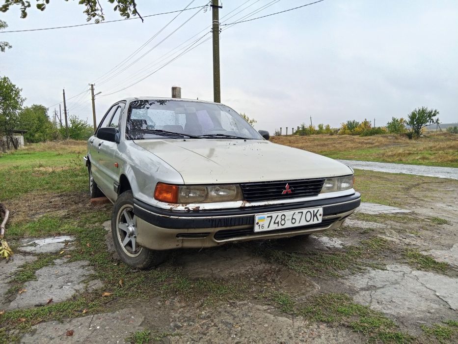 Mitsubishi galant 6