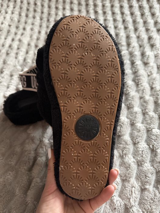Домашні тапочки UGG оригінал. Розмір 40. Стан ідеал