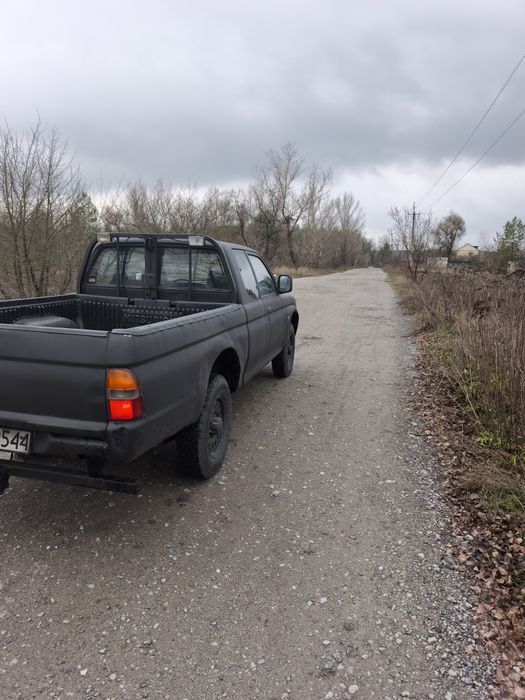 Продам пикап l200