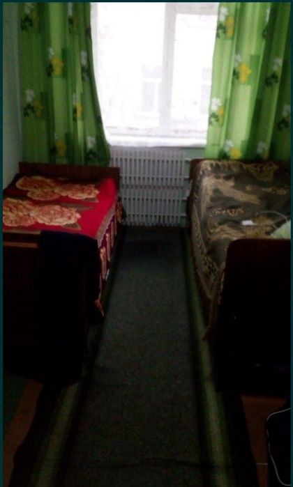 Сдам койка место комнату для парня или пары на Кирова (Поля)Медтехника