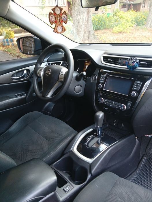 Авто . Nissan. машина