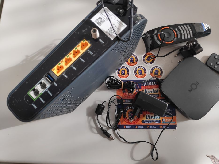 Router e box a funcionar