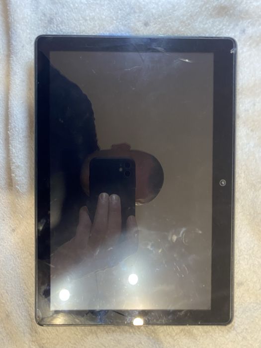 Продам планшет Lenovo Tab e10