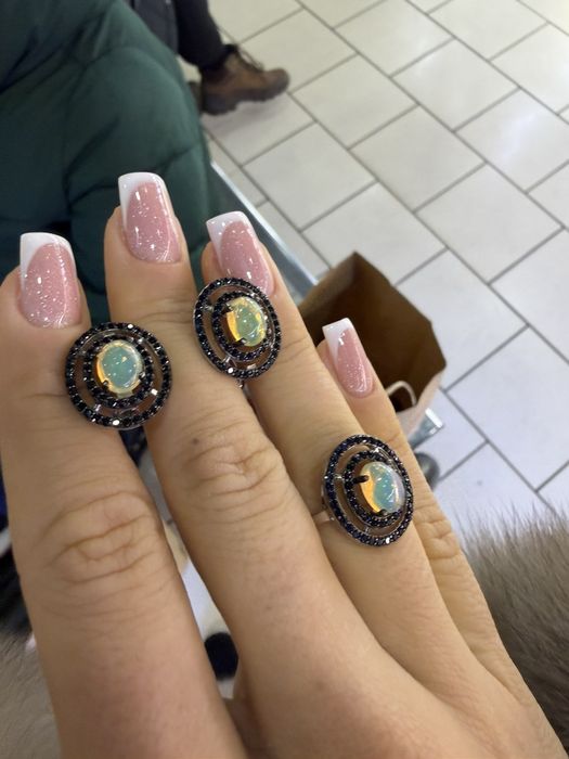 Продам унікальні срібні прикраси