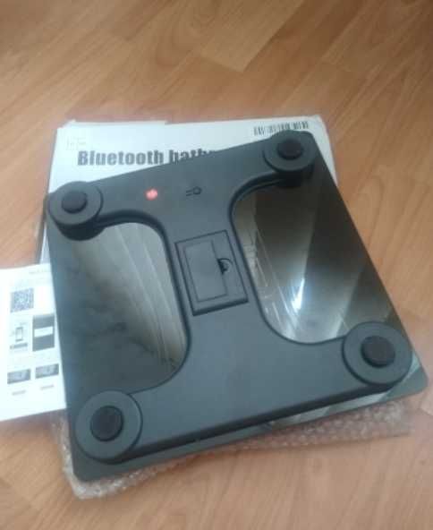 Розумні Bluetooth напольні ваги умные весы до 180 кг.