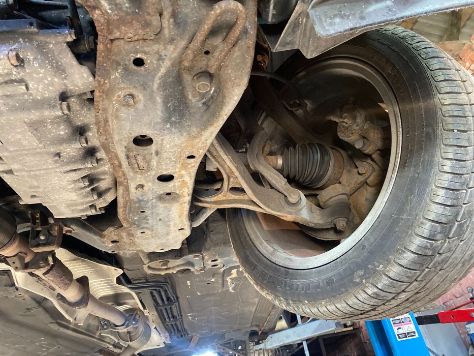 Передній Підрамник Подрамник Honda Accord 8 Хонда Аккорд 2.2d