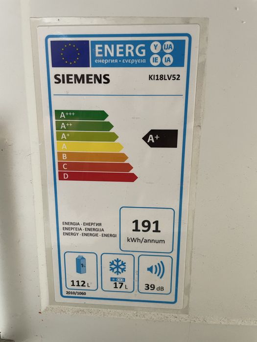 Lodówka z zamrażarką do zabudowy Siemens KI18LV52