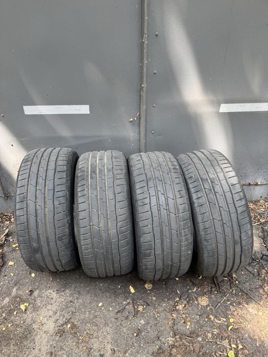 225 50 17 Hankook