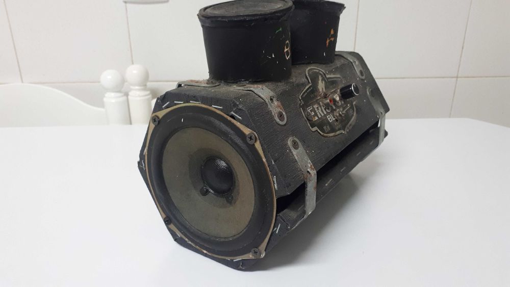 Coluna de som Eristoff