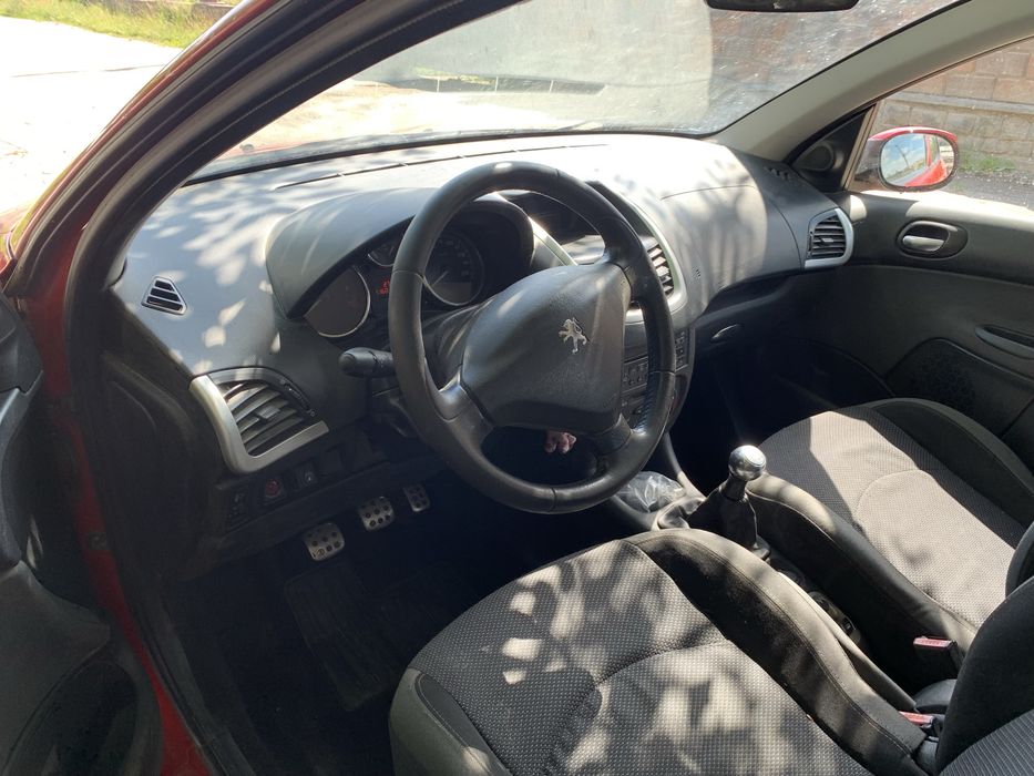 Продам пежо 206+ 3300$