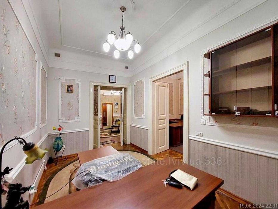 Продаж 3 кімнатної квартири, вулиця Грюнвальдська (бічна Коновальця)