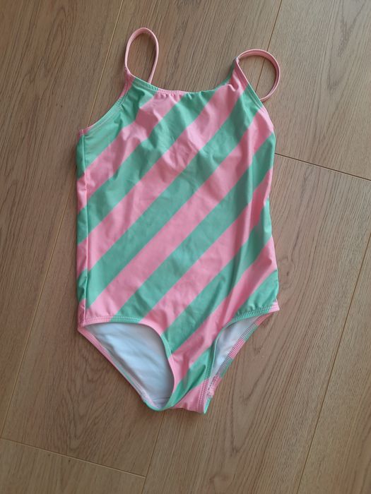 Paka / zestaw ubrań dla dziewczynki 110/116